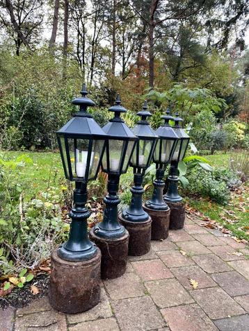 5 staande Engelse tuinlampen klassiek beschikbaar voor biedingen