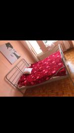 Compleet Tweepersoonsbed met Matras, Ophalen, Tweepersoons, Zo goed als nieuw, 200 cm