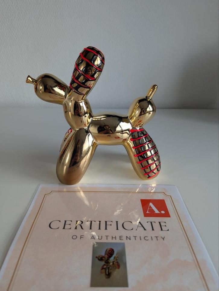 handgeschilderde balloon dog goud met echtheid certificaat, Antiek en Kunst, Kunst | Designobjecten, Ophalen of Verzenden