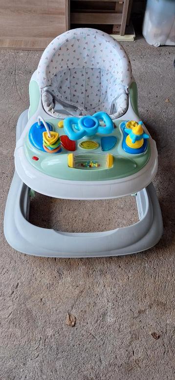 Loopstoel baby beschikbaar voor biedingen