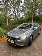 Volvo V40 D2 1.6 Powershift 2014 automaat, Auto's, 4 cilinders, 700 kg, 26 km/l, Particulier