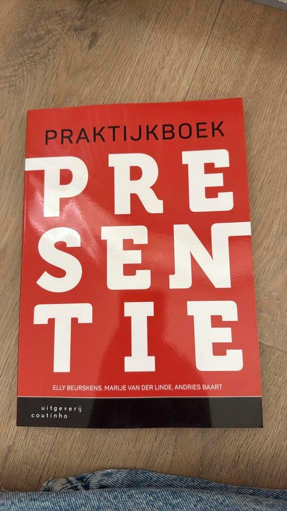 Marije van der Linde - Praktijkboek presentie, Boeken, Wetenschap, Zo goed als nieuw, Sociale wetenschap, Ophalen of Verzenden