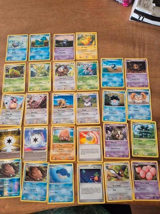 Te koop: Set van  originele Pokémonkaarten uit 2008 (Diamo, Hobby en Vrije tijd, Verzamelkaartspellen | Pokémon, Zo goed als nieuw