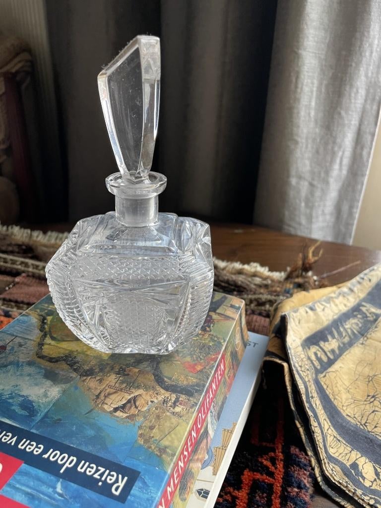 Parfumfles van druk geslepen boheems kristal / onbeschadigd, Ophalen of Verzenden