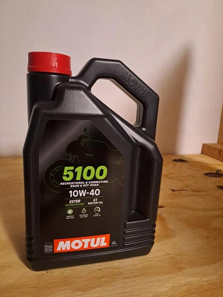 Motul 5100 10W40 4 Liter Motorolie, Motoren, Accessoires | Onderhoudsmiddelen, Ophalen of Verzenden