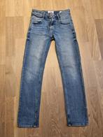 Vingino Spijkerbroek mt140, Broek, Ophalen of Verzenden, Zo goed als nieuw, Vingino