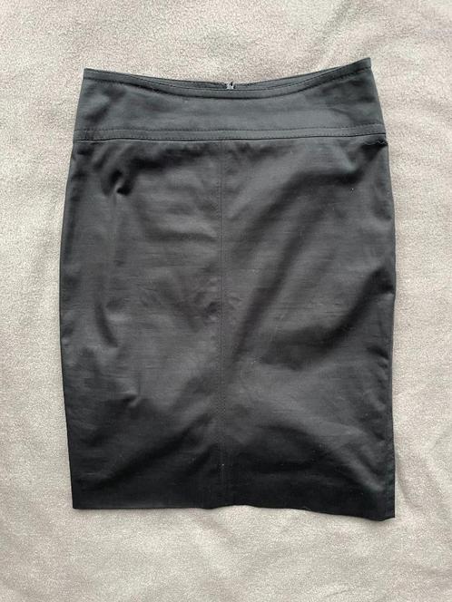 Kastopruiming .... top classic DRYKORN zwart kokerrok XS, Kleding | Dames, Rokken, Zo goed als nieuw, Maat 34 (XS) of kleiner