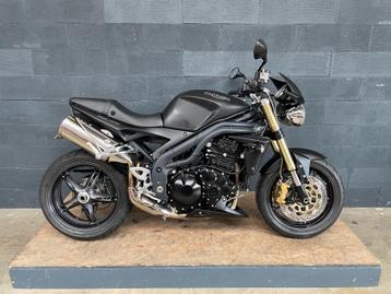 Triumph Speed  Triple 1050 2007, 26.798km nieuwe banden beschikbaar voor biedingen