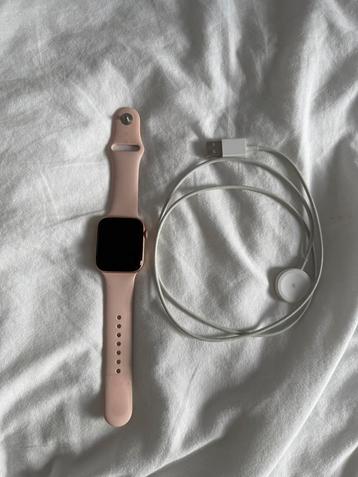 Apple watch series 5 44mm e-sim beschikbaar voor biedingen