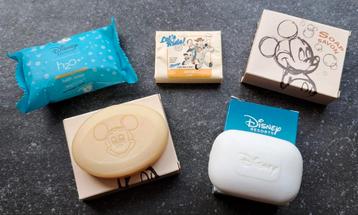 Disney zeep en Disney bekers beschikbaar beschikbaar voor biedingen