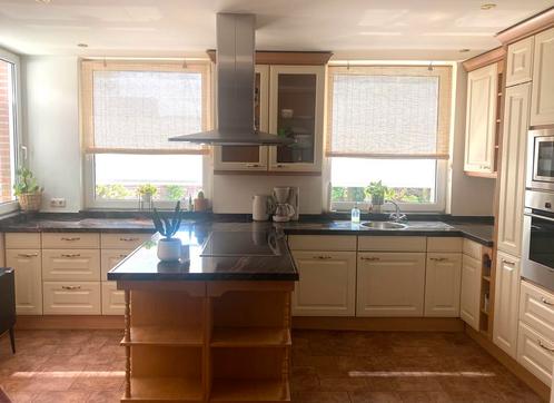 Keuken, Huis en Inrichting, Keuken | Complete keukens, Zo goed als nieuw, Hoekkeuken, Graniet of Steen, Ophalen