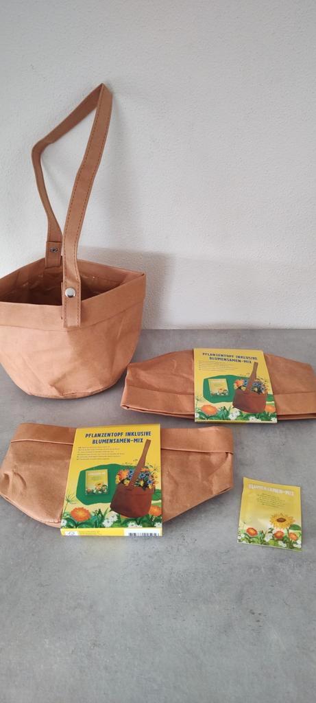 Plantenbak/zak inclusief bloemzaadmix, Tuin en Terras, Bloempotten, Nieuw, Overige materialen, Minder dan 25 cm, Rond, Ophalen of Verzenden