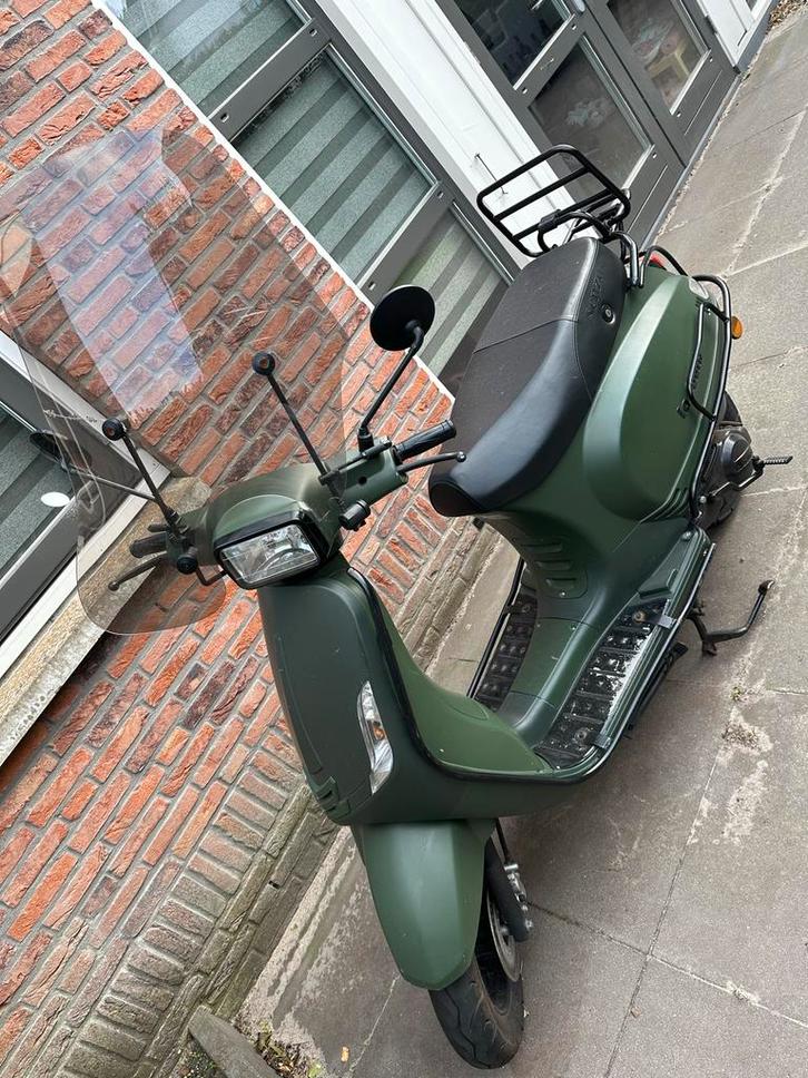La Souris S Scooter - Blauw Kenteken, Fietsen en Brommers, Snorfietsen en Snorscooters, Gebruikt, Overige merken, Benzine, Ophalen