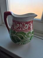 Kitsch Kitchen Keramische Kan met Rode en Groene Decoratie, Antiek en Kunst, Ophalen of Verzenden