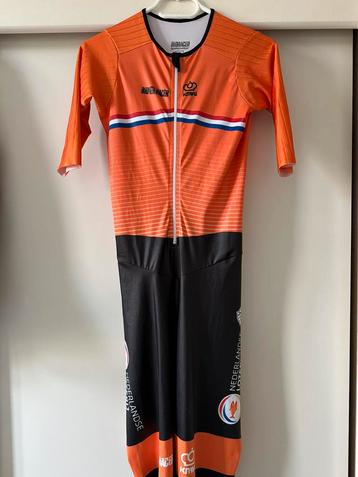 Snelpak wielerpak TeamNL uniek Nederland wielren pak beschikbaar voor biedingen