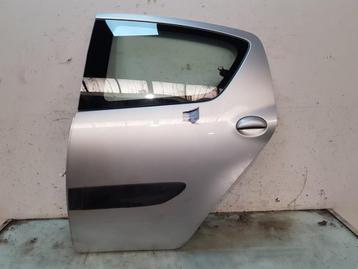 Portier Links Achter Toyota Aygo (B10) 2012 |670040H010| beschikbaar voor biedingen