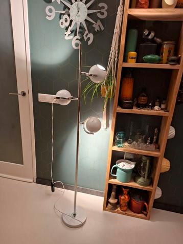 Vintage jaren '80 '90 space age vloer lamp beschikbaar voor biedingen