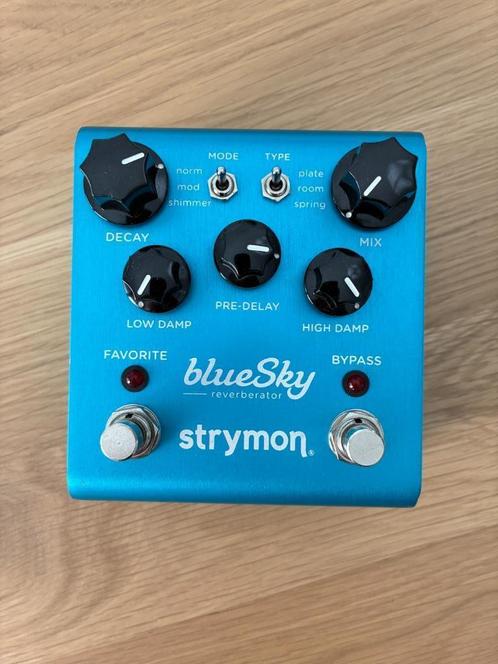 STRYMON BlueSky V1 reverb pedal, Muziek en Instrumenten, Effecten, Zo goed als nieuw, Reverb, Ophalen of Verzenden