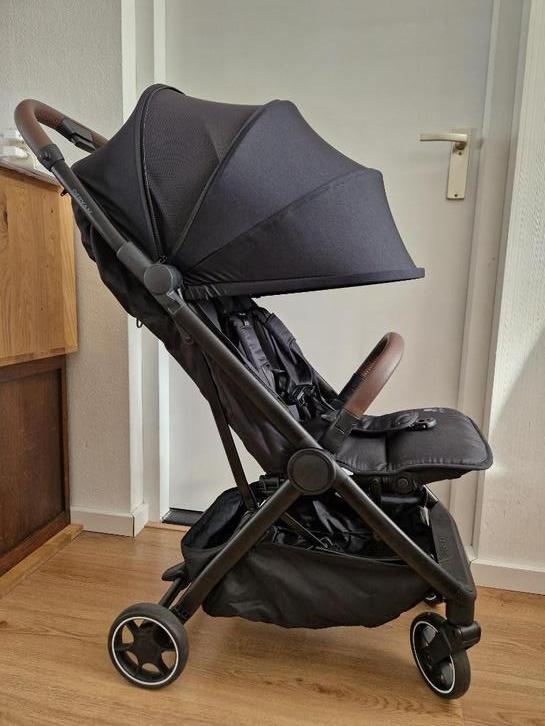 DERYAN Buggy Zwart, inklapbare reisbuggy, kinderwagen nieuw, Kinderen en Baby's, Buggy's, Nieuw, Overige merken, Regenhoes, Verstelbare rugleuning