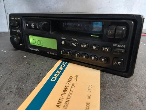 Daewoo Radio Cassette met Code Youngtimer., Auto diversen, Autoradio's, Zo goed als nieuw, Ophalen of Verzenden