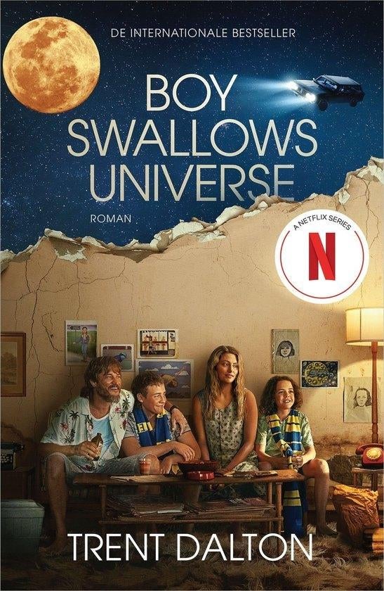 Trent Dalton- Boy swallows universe, Ophalen of Verzenden, Zo goed als nieuw