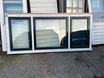 Kunststof & houten kozijnen . Zie fotos 30 stuks, Ophalen of Verzenden, Zo goed als nieuw, Kunststof