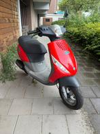 Piaggio zip 2t orgineel 2002 a1 mogelijkheid, Fietsen en Brommers, Scooters | Piaggio, Ophalen, Zo goed als nieuw, Zip