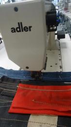 Industrie Naaimachine Adler 3 Voudig Transport Kettingsteek, Hobby en Vrije tijd, Naaimachines en Toebehoren, Gebruikt, Naaimachine