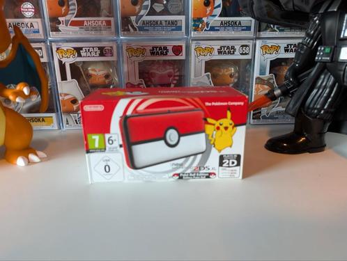 Nintendo 2DS XL Pokéball Edition *nieuw* (ZELDZAAM!!), Spelcomputers en Games, Spelcomputers | Nintendo 2DS en 3DS, Nieuw, 2DS XL