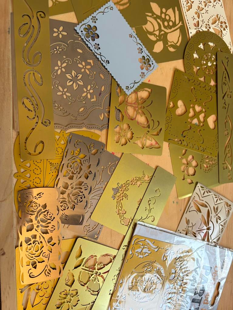 Snijmallen set, Hobby en Vrije tijd, Scrapbooking, Ophalen of Verzenden, Zo goed als nieuw, Frame of Mal, Overige merken