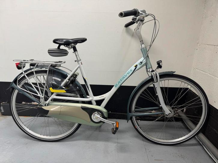 Nette Batavus crecendo spirit damesfiets 28 inch, Fietsen en Brommers, Fietsen | Meisjes, Zo goed als nieuw, 26 inch of meer, Handrem