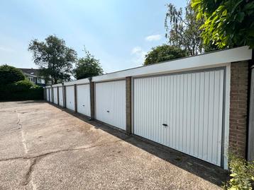 Te koop; garagebox Bussum (nabij Laren, Hilversum, Blaricum) beschikbaar voor biedingen