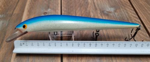 B. Nils Master 20 cm Invincible Legend musky snoek kunstaas, Watersport en Boten, Hengelsport | Roofvissen, Zo goed als nieuw
