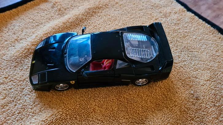 Bburago Ferrari F40 1987 1op24, Hobby en Vrije tijd, Modelauto's | 1:24, Gebruikt, Auto, Bburago, Ophalen of Verzenden