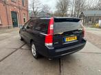 Volvo V70 2.5 T AUT 2004 Blauw, 1525 kg, 1800 kg, Beige, 2521 cc