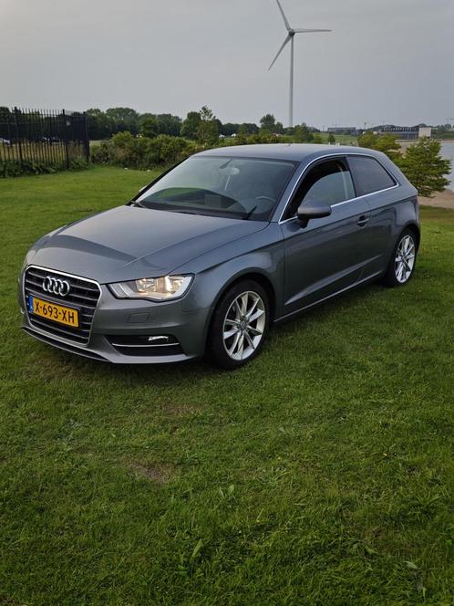 Audi A3 1.4 Tfsi 90KW 3D S-tronic 2013 Grijs, Auto's, Audi, Particulier, A3, Benzine, Hatchback, Automaat, Geïmporteerd, Zilver of Grijs