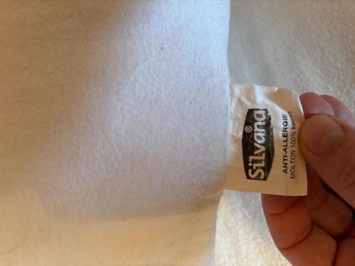 Sylvana anti-allergeen hoofdkussen met schoudercontour, Huis en Inrichting, Slaapkamer | Beddengoed, Zo goed als nieuw, Kussen