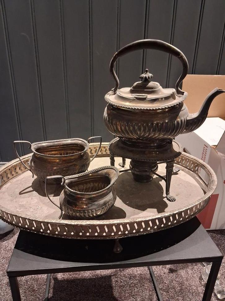 Verzilverd oud servies met theepot, Antiek en Kunst, Antiek | Goud en Zilver, Ophalen