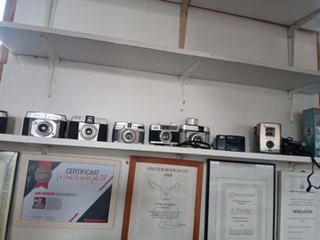 Partij oude foto camera's beschikbaar voor biedingen