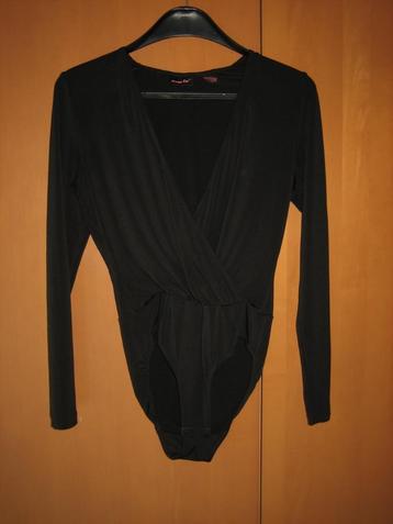 Nieuw! Zeer mooi zwart body-shirt SHAPE FX 38-40 snazzeys beschikbaar voor biedingen