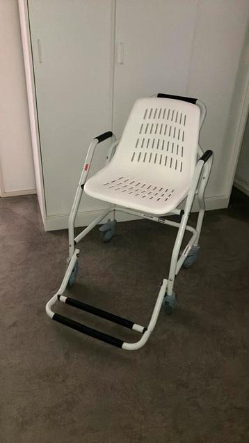 Herdegen douchestoel douche stoel rolstoel beschikbaar voor biedingen