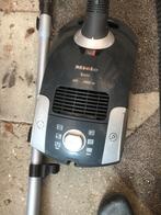 Nog een goedwerkende Miele stofzuiger, interesse, stuur, Gebruikt, Stofzuiger, 1600 tot 2000 watt, Ophalen