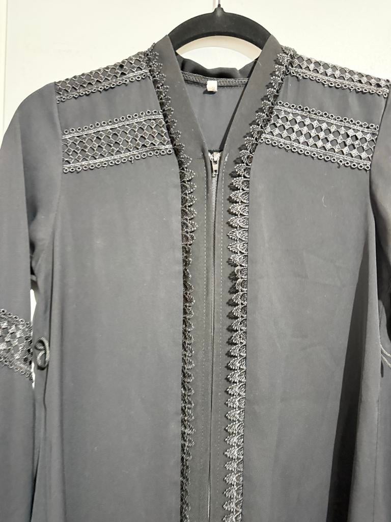 Meisjes Abaya Maat 2 (10 jaar), Zwart, Ophalen of Verzenden, Zo goed als nieuw, Maat 34 (XS) of kleiner