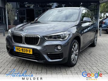 BMW X1 sDrive20i Automaat/Panoramadak/Cruise/Leder/Trekhaak beschikbaar voor biedingen