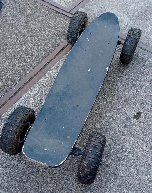 Electrisch on / off road groot skateboard project., Sport en Fitness, Skateboarden, Zo goed als nieuw, Skateboard, Ophalen of Verzenden