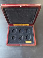 Houten Muntenbox Genummerd 2815/5000, Postzegels en Munten, Ophalen of Verzenden, Overige typen