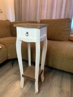 Elegant bijzettafeltje met lade landelijk brocante, Ophalen, Minder dan 55 cm, Landelijk brocante, Vierkant