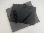 Wacom Intuos BT M Compleet en ZGAN, Computers en Software, Tekentablets, Ophalen of Verzenden, Zo goed als nieuw, Draadloos, Wacom Intuos