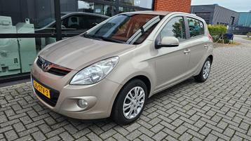 Hyundai i20 1.2 5-DRS 2011 Airco beschikbaar voor biedingen
