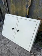 Vintage medicijnkastje van metaal - 57x40 cm, Vintage, Niet bekend, Ophalen, Niet bekend